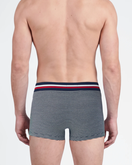 Pack de 3 calzoncillos Lacoste en algodón elástico.