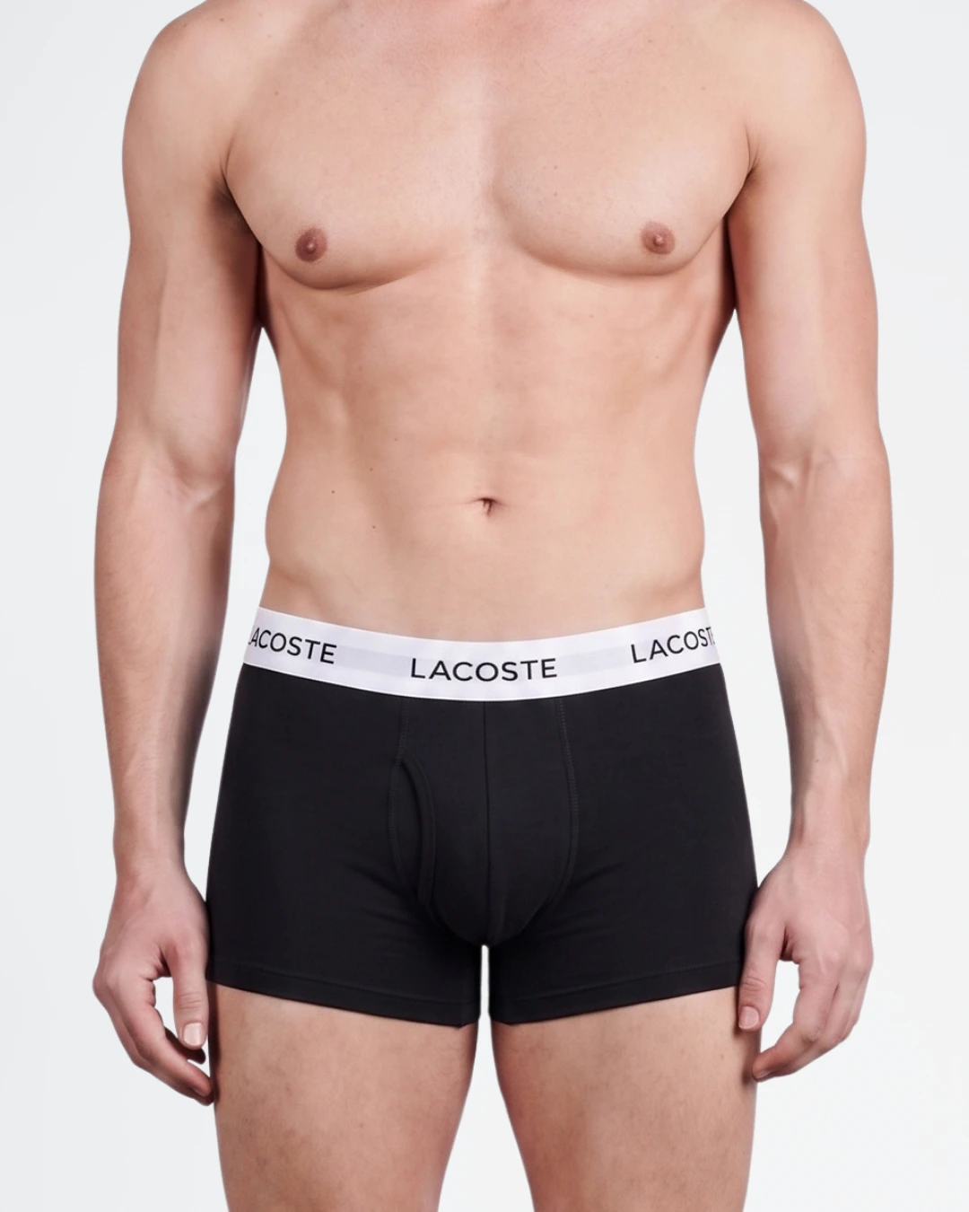 Pack de 3 slips Lacoste en algodón elástico color negro.