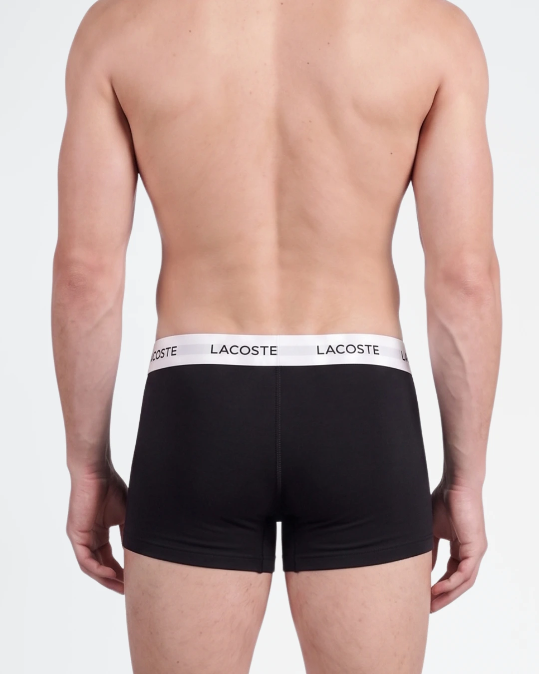 Pack de 3 slips Lacoste en algodón elástico color negro.