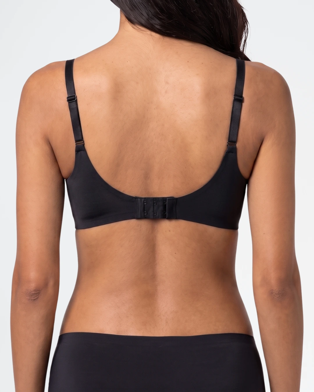 Sujetador push-up sin aro Sloggi ZERO Feel 2.0 THE UP 10226701 en color negro