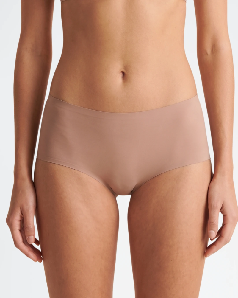 Braguita shorty Triumph Body Make-Up Illusion 10217835 en color marrón
