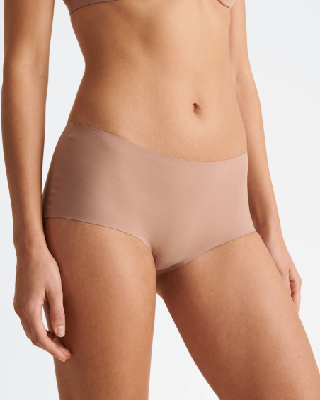 Braguita shorty Triumph Body Make-Up Illusion 10217835 en color marrón