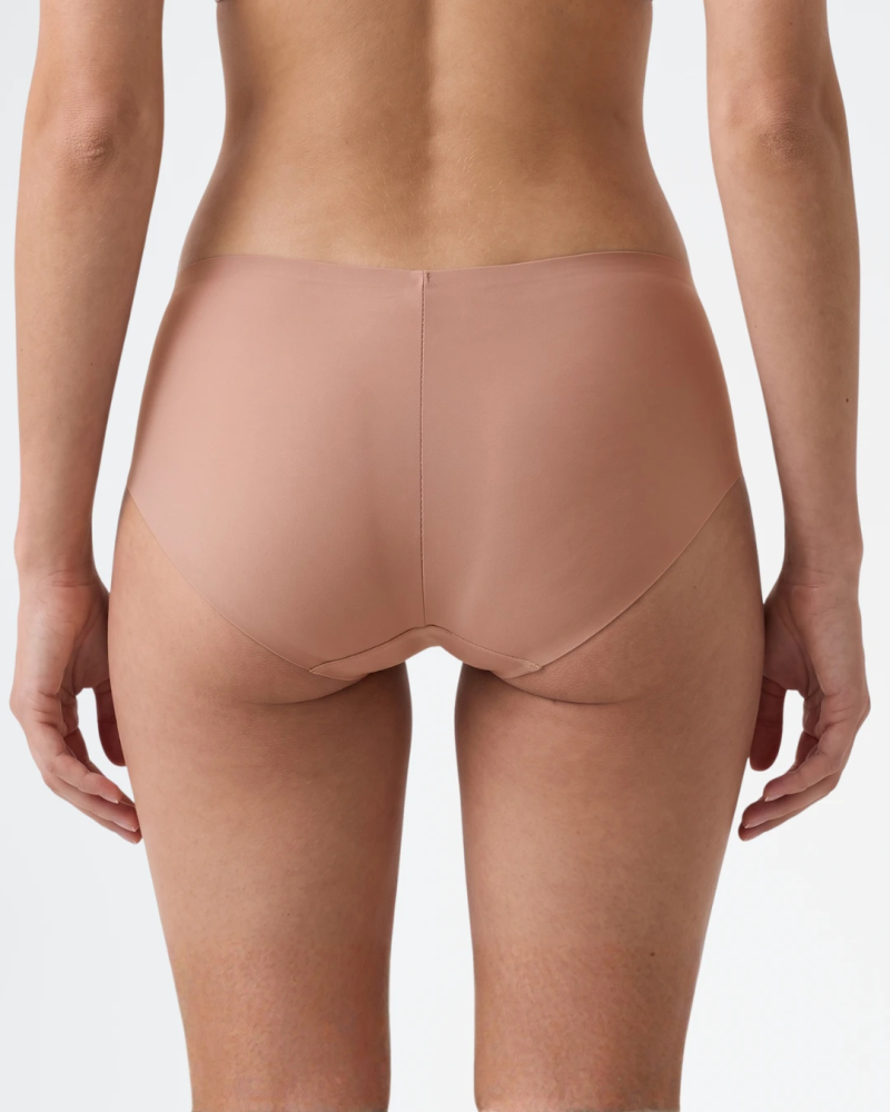 Braguita shorty Triumph Body Make-Up Illusion 10217835 en color marrón 2