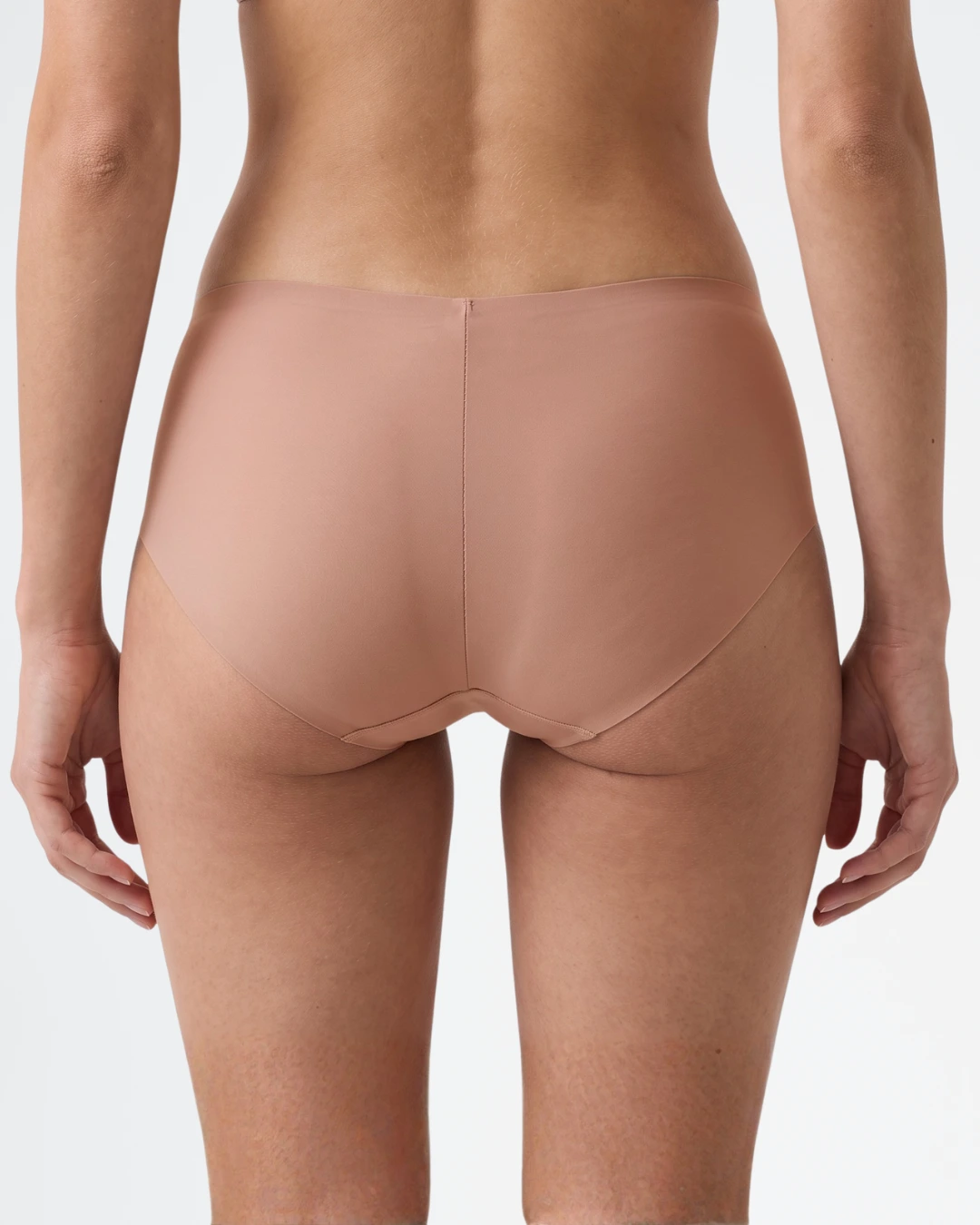 Braguita shorty Triumph Body Make-Up Illusion 10217835 en color marrón
