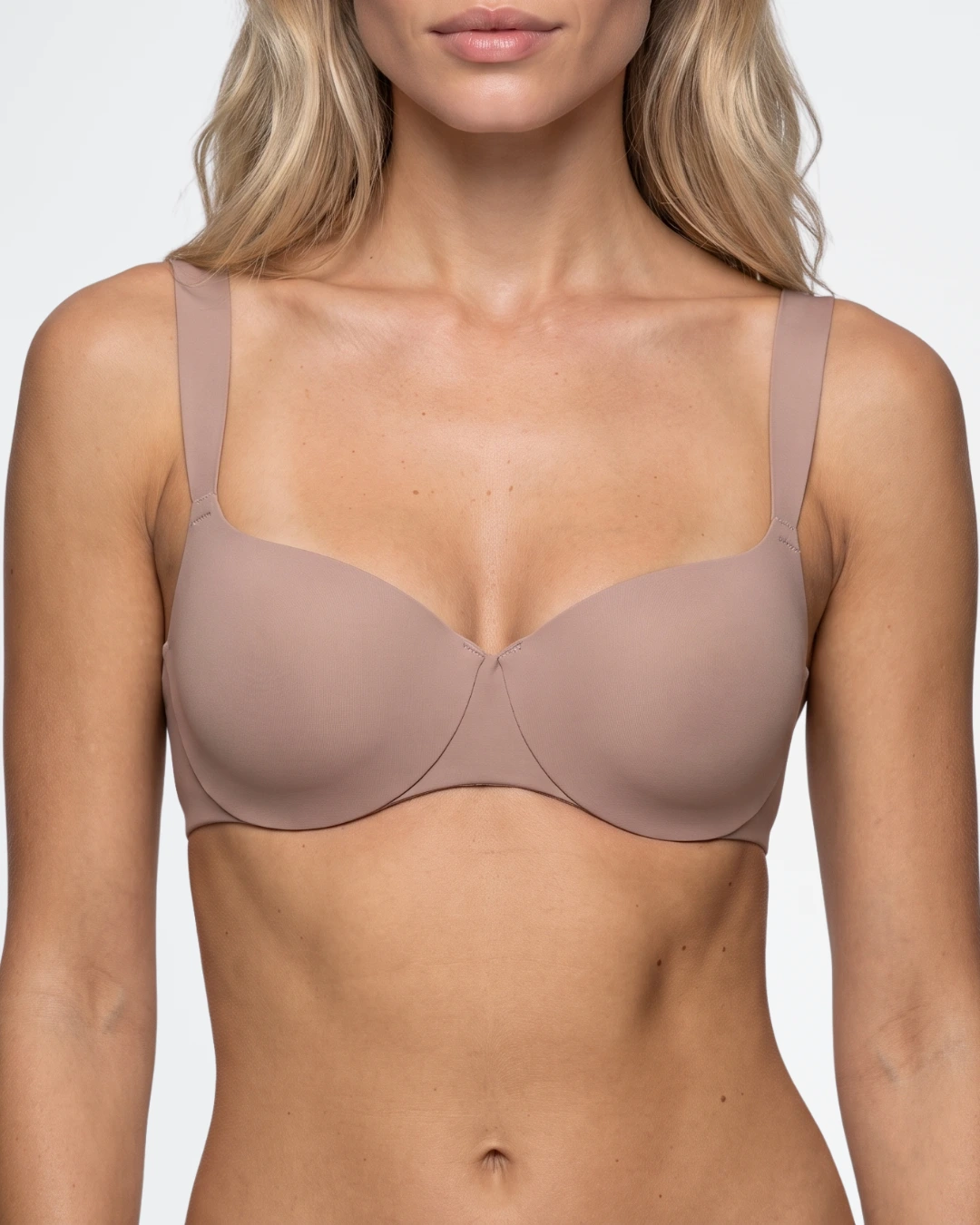 Sujetador con aro y relleno Triumph Body Make-Up Illusion 10217848 en color marrón